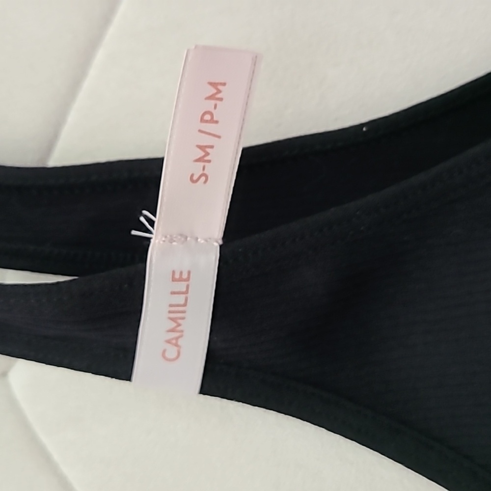 NWT Rline Bralette. Size small. - Picture 2 of 9